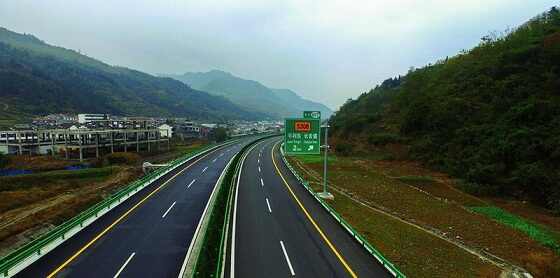车主指南：陕西：高速公路突破五千公里的建设“主力军”