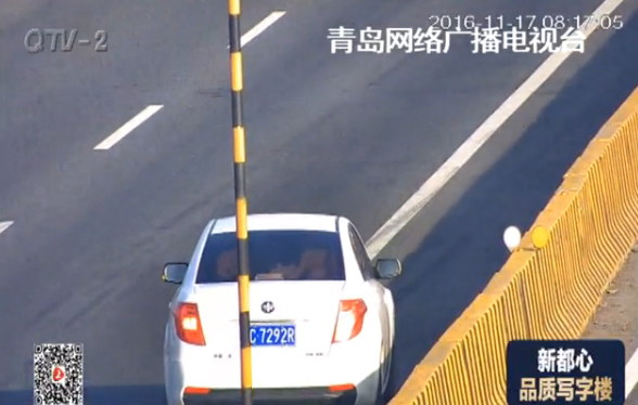 车主指南：青岛：司机青新高速倒车300米 记满12分重回炉