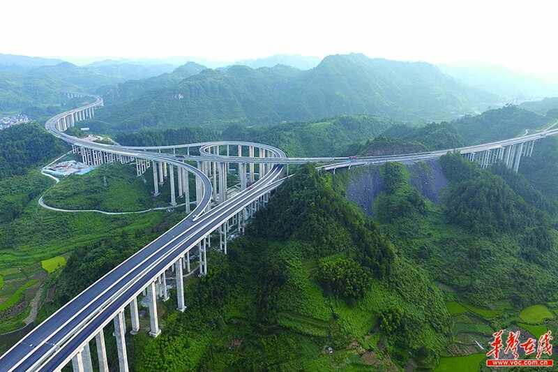 永吉高速公路石家寨互通主线全长8456公里 预计今年9月15日竣工通车