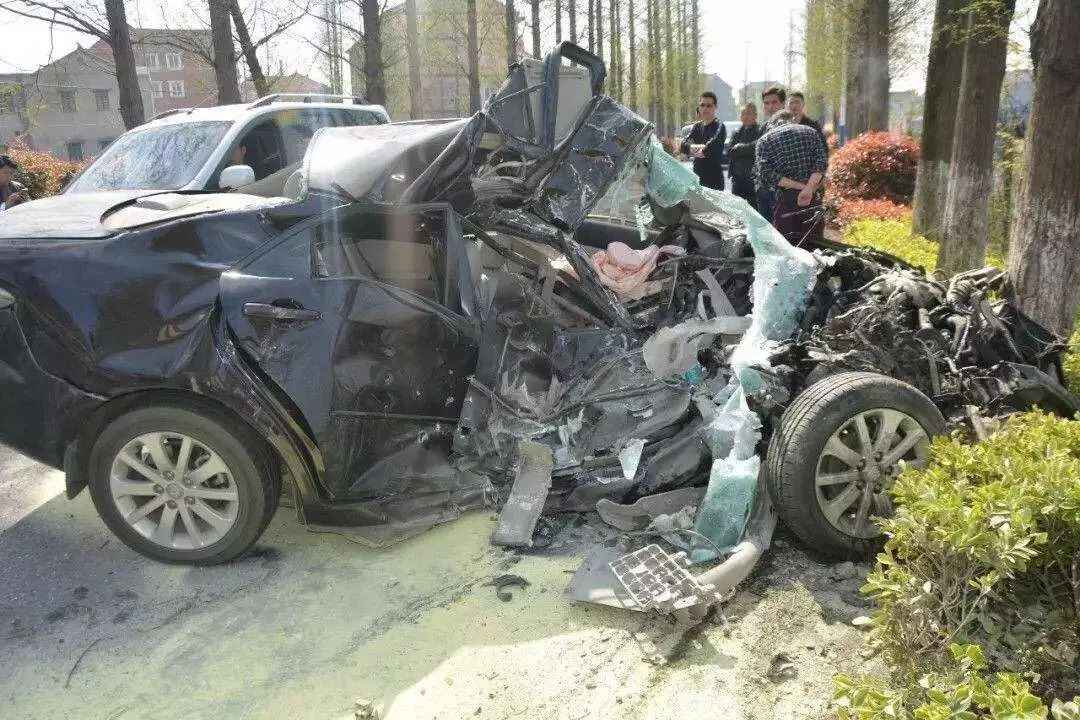 点击查看源网页