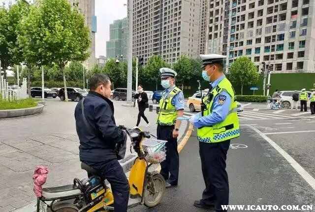 交警抓到无牌电动车怎么处理车主指南 7357